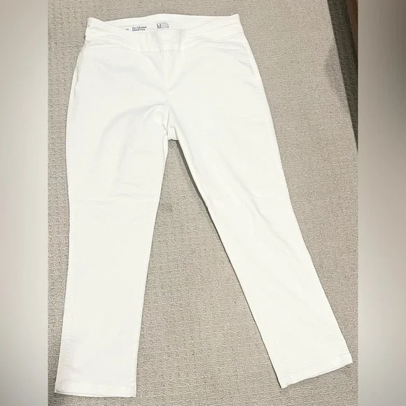 Croft & Barrow Women's White Straight Leg Pants - Picture 2 of 6